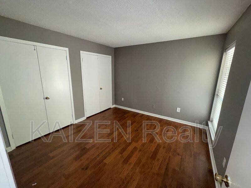 Condo for rent at 6747 Quail Hollow Court #2, Memphis, TN 38120