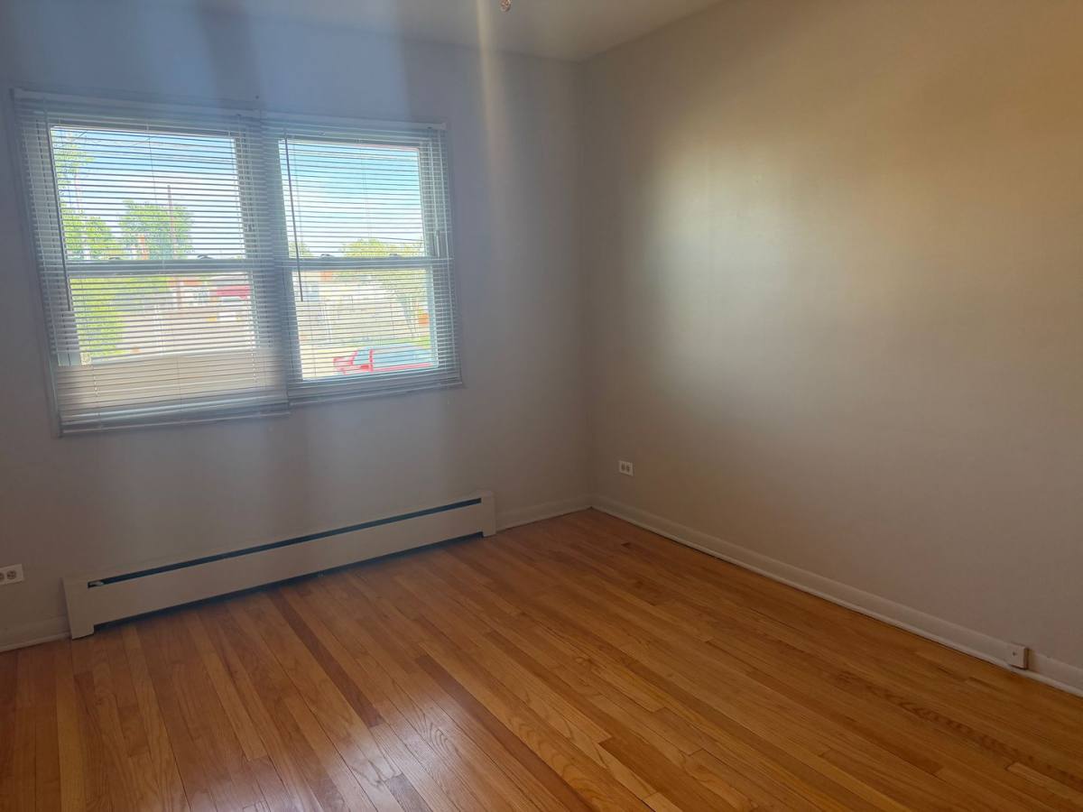 Apartment for rent at 1129-1135 Homestead Rd, La Grange Park, IL 60526