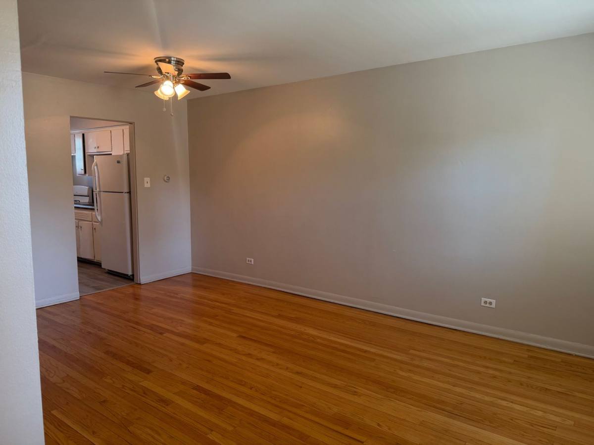 Apartment for rent at 1129-1135 Homestead Rd, La Grange Park, IL 60526