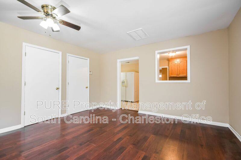 House for rent at 6088 Bears Bluff Rd, Wadmalaw Island, SC 29487