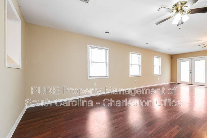 House for rent at 6088 Bears Bluff Rd, Wadmalaw Island, SC 29487