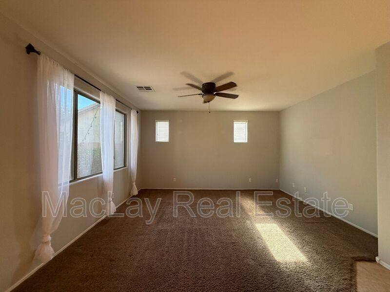 Townhouse for rent at 19641 E Carriage Way, Queen Creek, AZ 85142