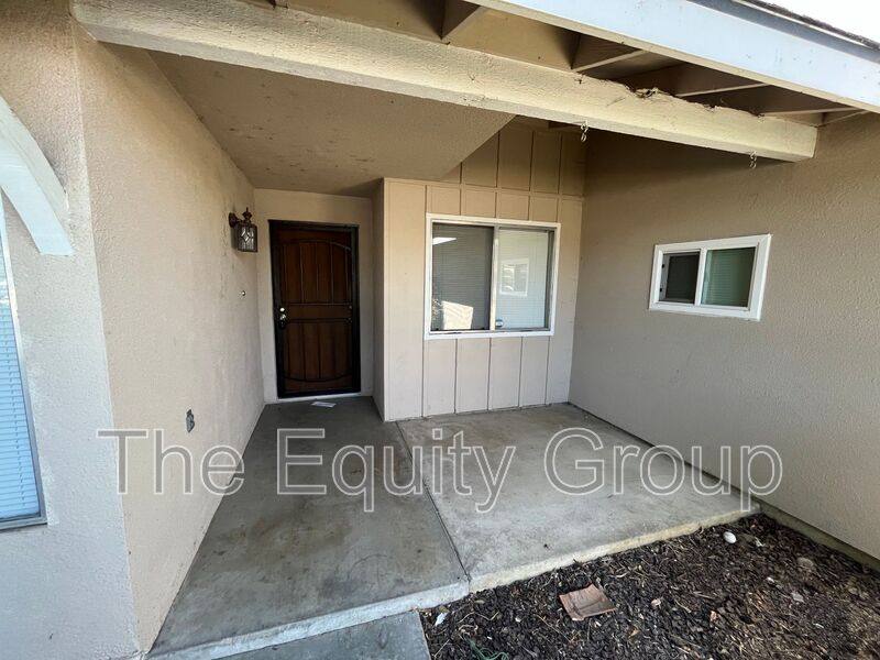 House for rent at 4907 W Howard Ave, Visalia, CA 93277