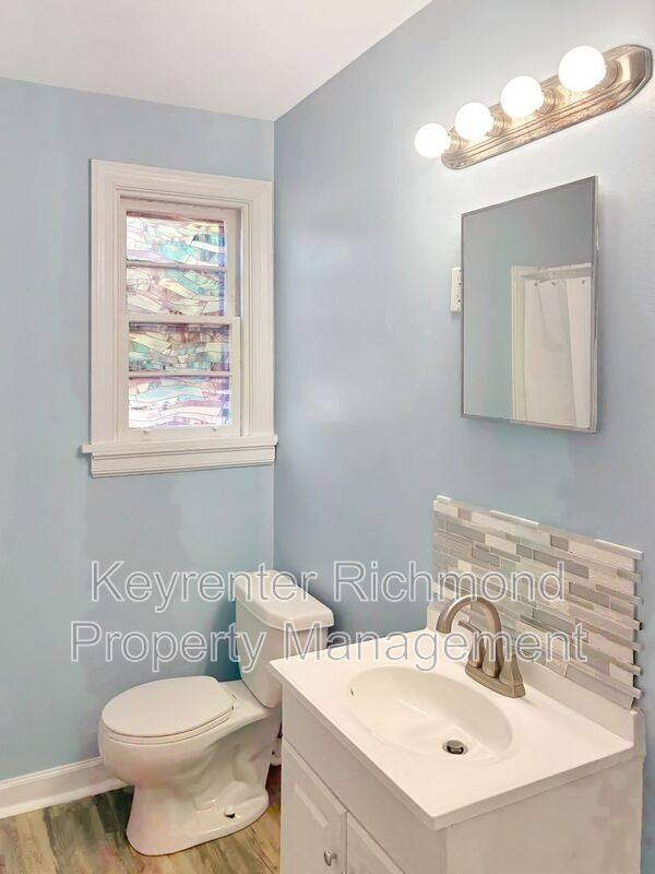 House for rent at 6634 Three Chopt Rd, Richmond, VA 23226