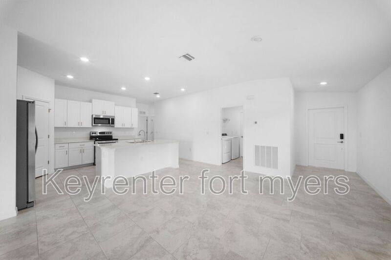 House for rent at 4216 Villa Rapallo Way, North Fort Myers, FL 33917