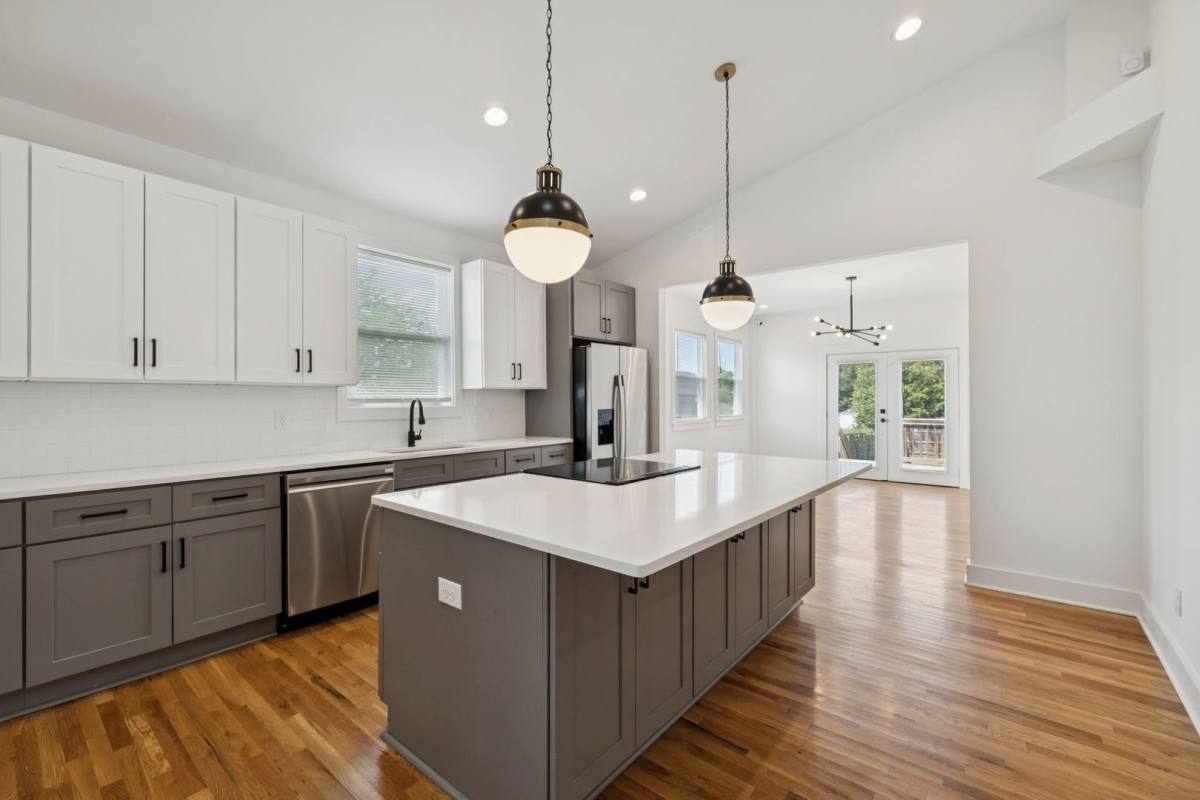 House for rent at 1613 23rd Ave N, Nashville, TN 37208