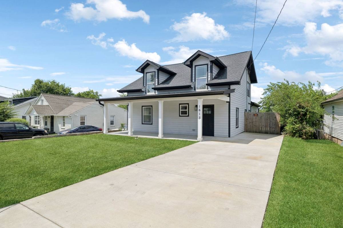 House for rent at 1613 23rd Ave N, Nashville, TN 37208