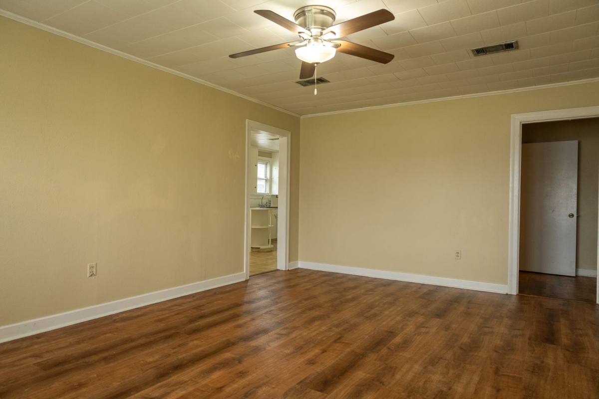 House for rent at 524 8th St, Port Allen, LA 70767