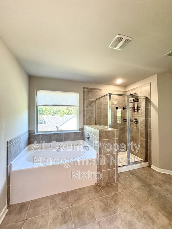 House for rent at 212 Creek View Place, Canton, GA 30114