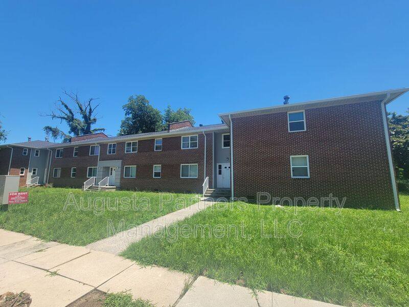 Apartment for rent at 112 3rd St #F, Augusta, GA 30901
