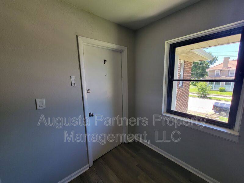 Apartment for rent at 112 3rd St #F, Augusta, GA 30901