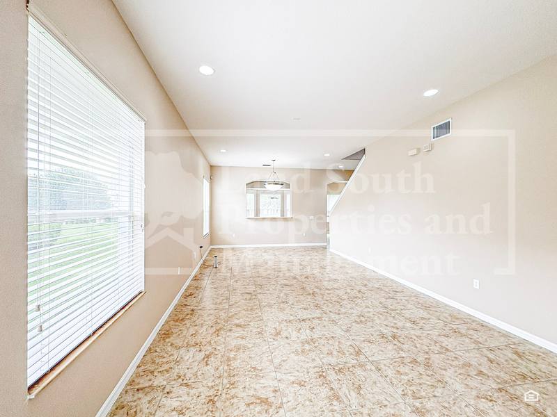 House for rent at 1762 Altavista Circle, Lakeland, FL 33810