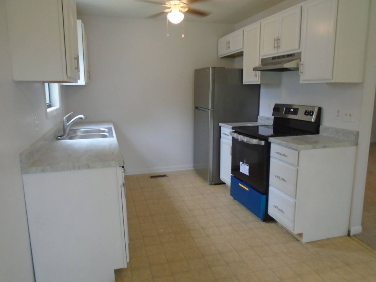 House for rent at 6827 Kizer Dr, Fayetteville, NC 28314