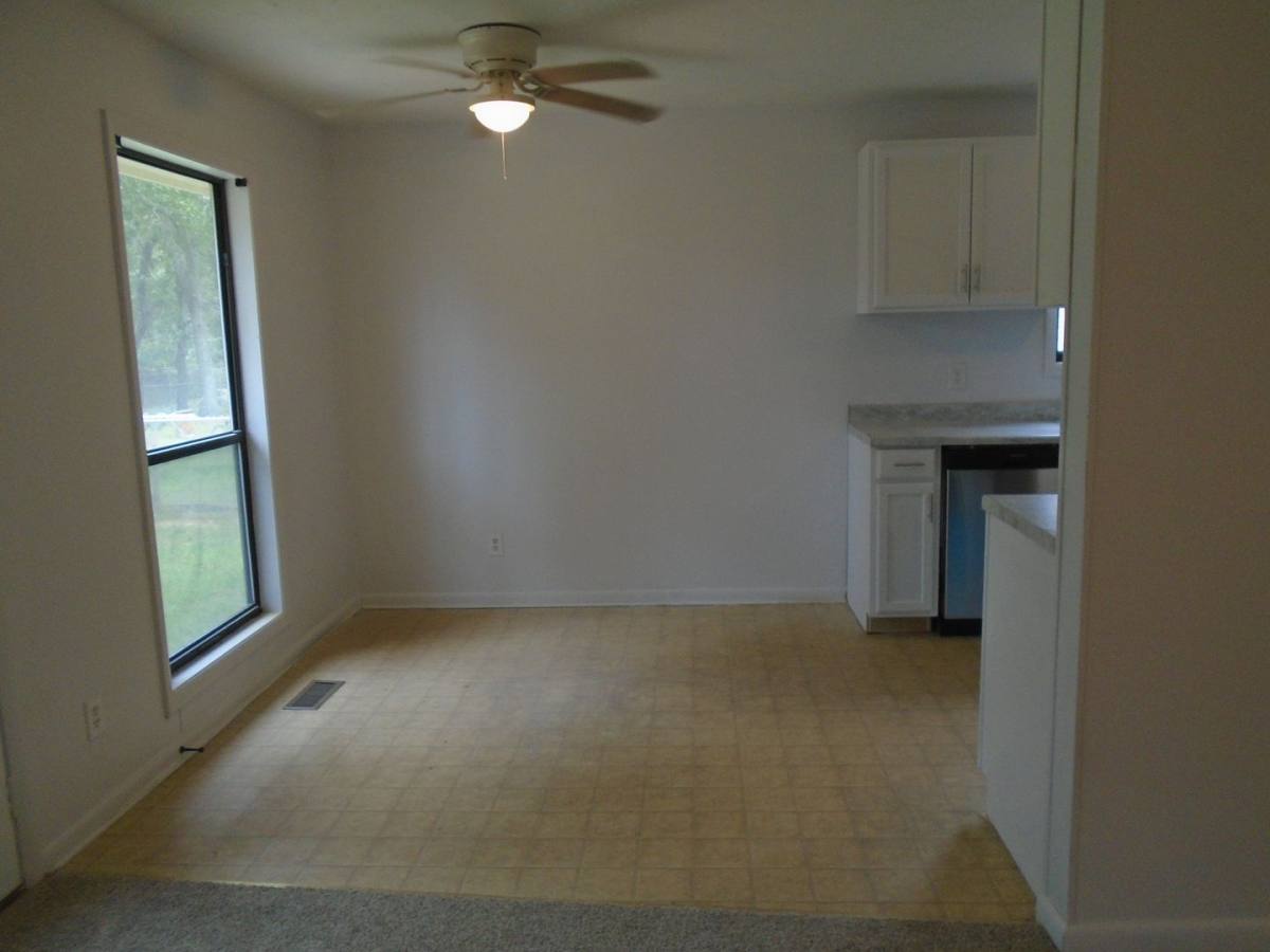 House for rent at 6827 Kizer Dr, Fayetteville, NC 28314