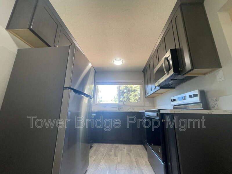 Apartment for rent at 8255 Oahu Dr, Fair Oaks, CA 95628