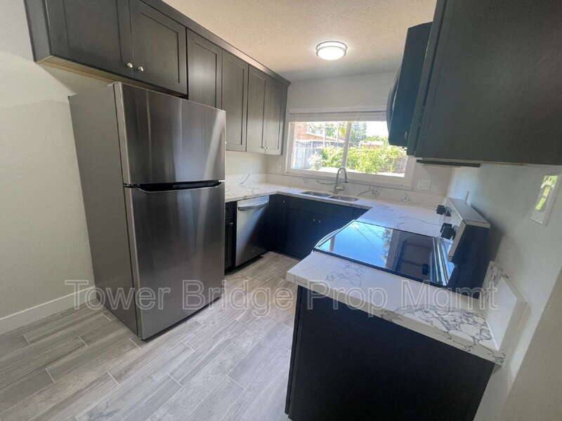 Apartment for rent at 8255 Oahu Dr, Fair Oaks, CA 95628