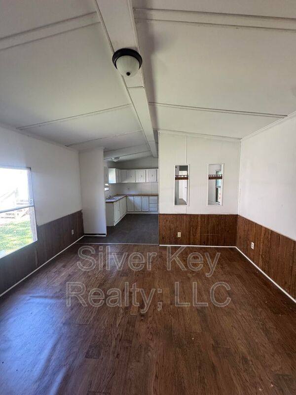 House for rent at 525 Scott St #5, Tellico Plains, TN 37385