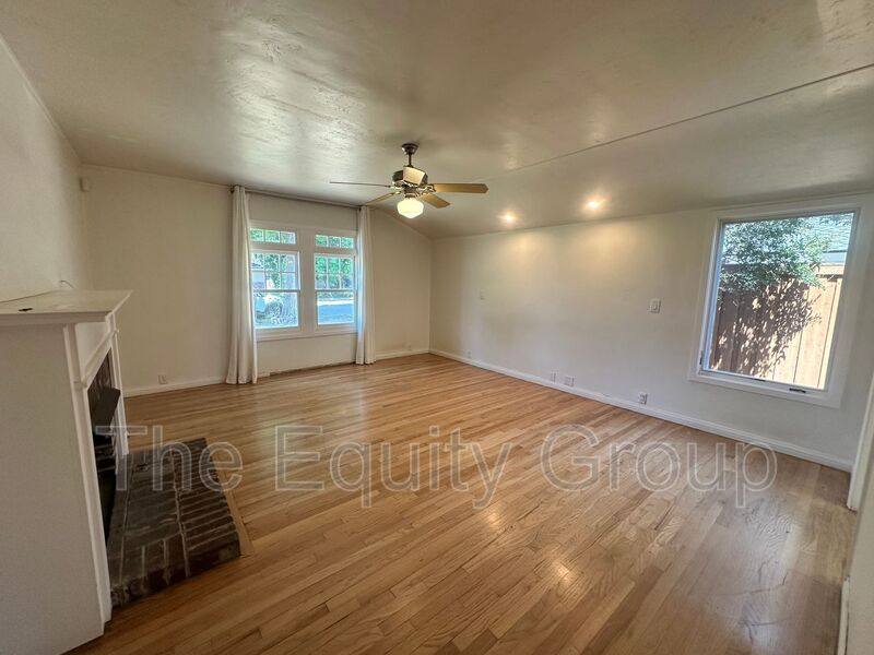 House for rent at 1531 W Laurel Ave, Visalia, CA 93277