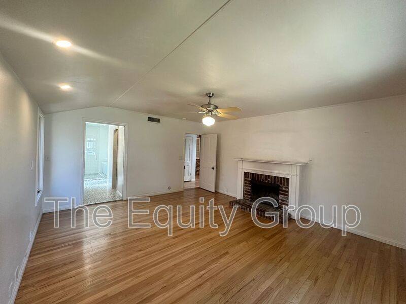 House for rent at 1531 W Laurel Ave, Visalia, CA 93277