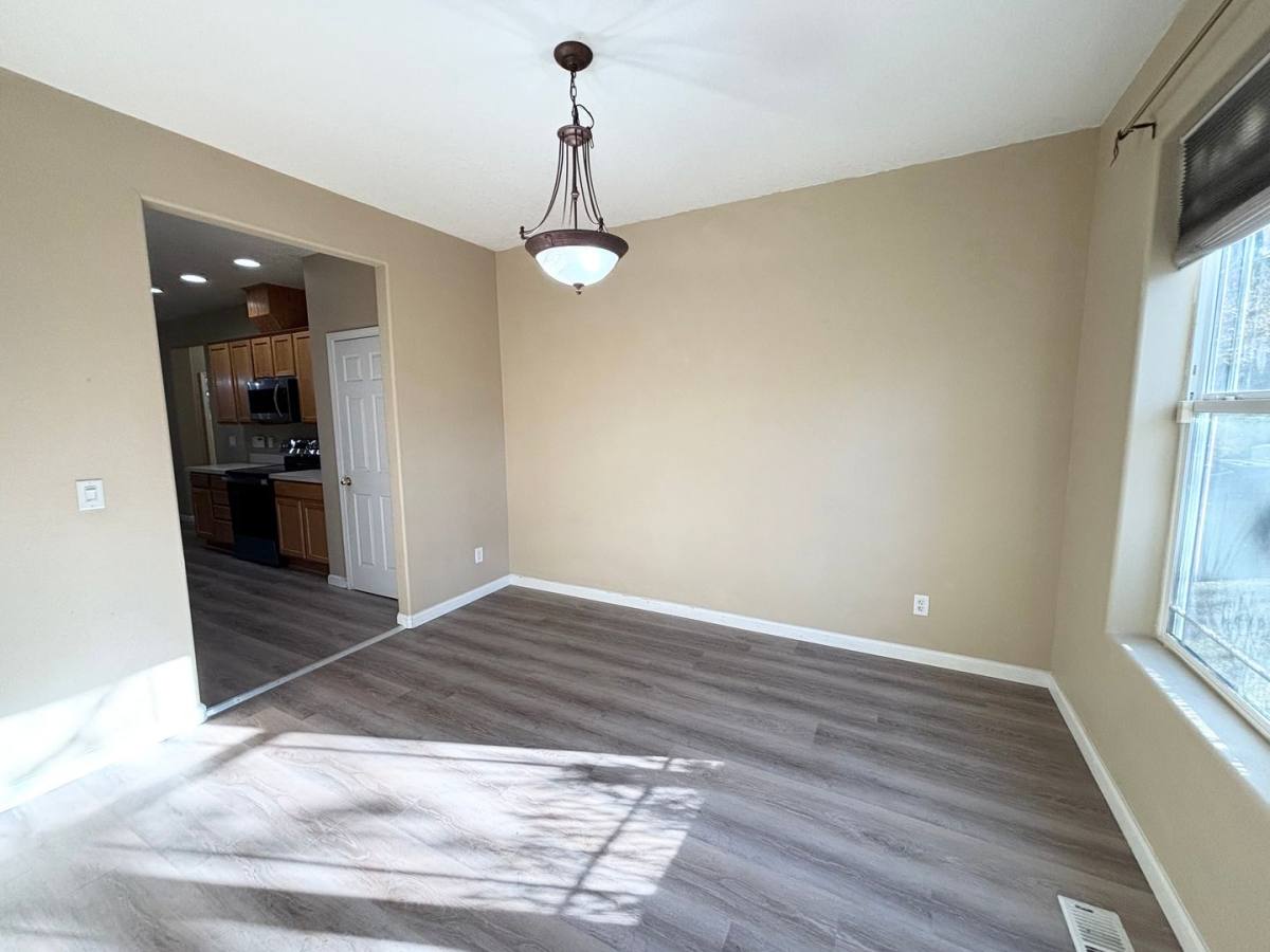House for rent at 1983 SW 19th Terrace, Gresham, OR 97080