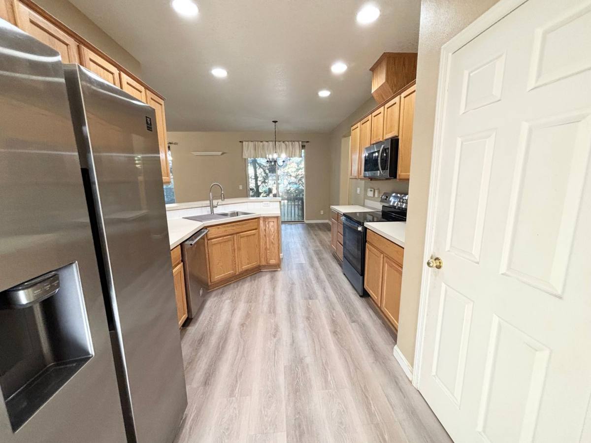 House for rent at 1983 SW 19th Terrace, Gresham, OR 97080