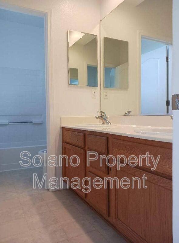 Apartment for rent at 2435 Hanson Dr, Fairfield, CA 94533