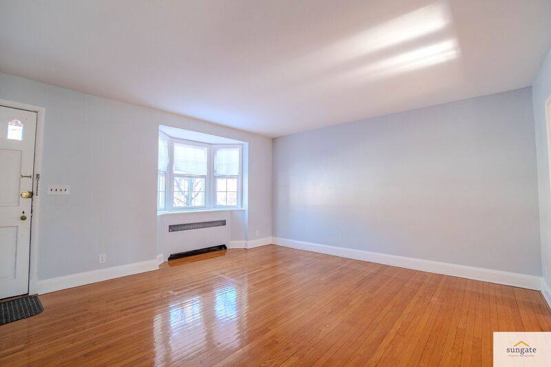 Townhouse for rent at 1539 Ralworth Rd, Baltimore, MD 21218