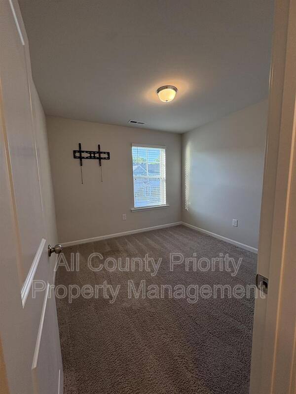 Townhouse for rent at 112 Boykin Ave, Selma, NC 27576