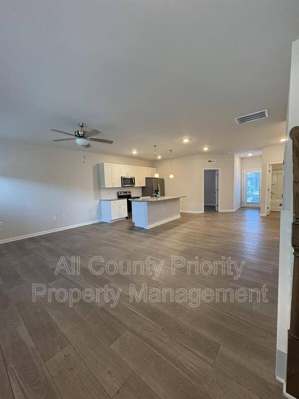 Townhouse for rent at 112 Boykin Ave, Selma, NC 27576
