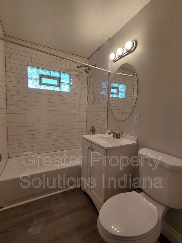 House for rent at 7974 White Oak Lane, Hammond, IN 46320