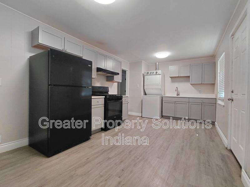 House for rent at 7974 White Oak Lane, Hammond, IN 46320