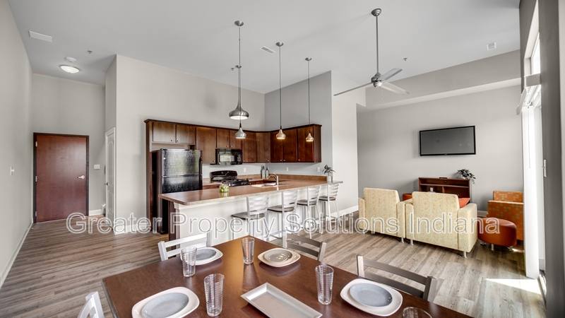 House for rent at 60 University Dr #210, Valparaiso, IN 46383