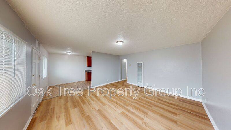 House for rent at 955 75th Ave #B, Oakland, CA 94621