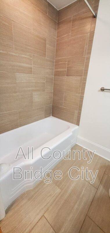 House for rent at 4 Hall Rd, Greenville, SC 29609