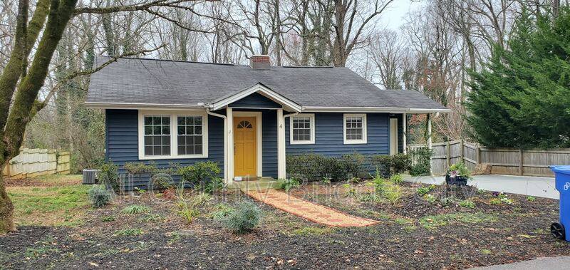 House for rent at 4 Hall Rd, Greenville, SC 29609