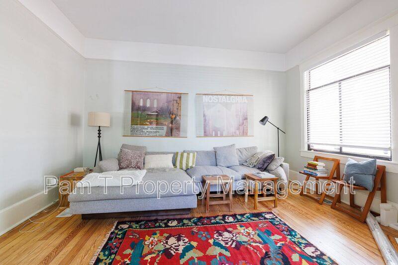 Apartment for rent at 2202 Bull St, Savannah, GA 31401