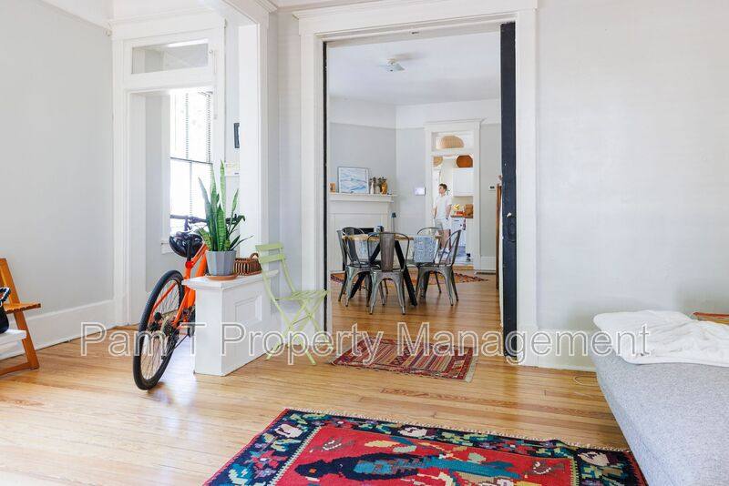 Apartment for rent at 2202 Bull St, Savannah, GA 31401