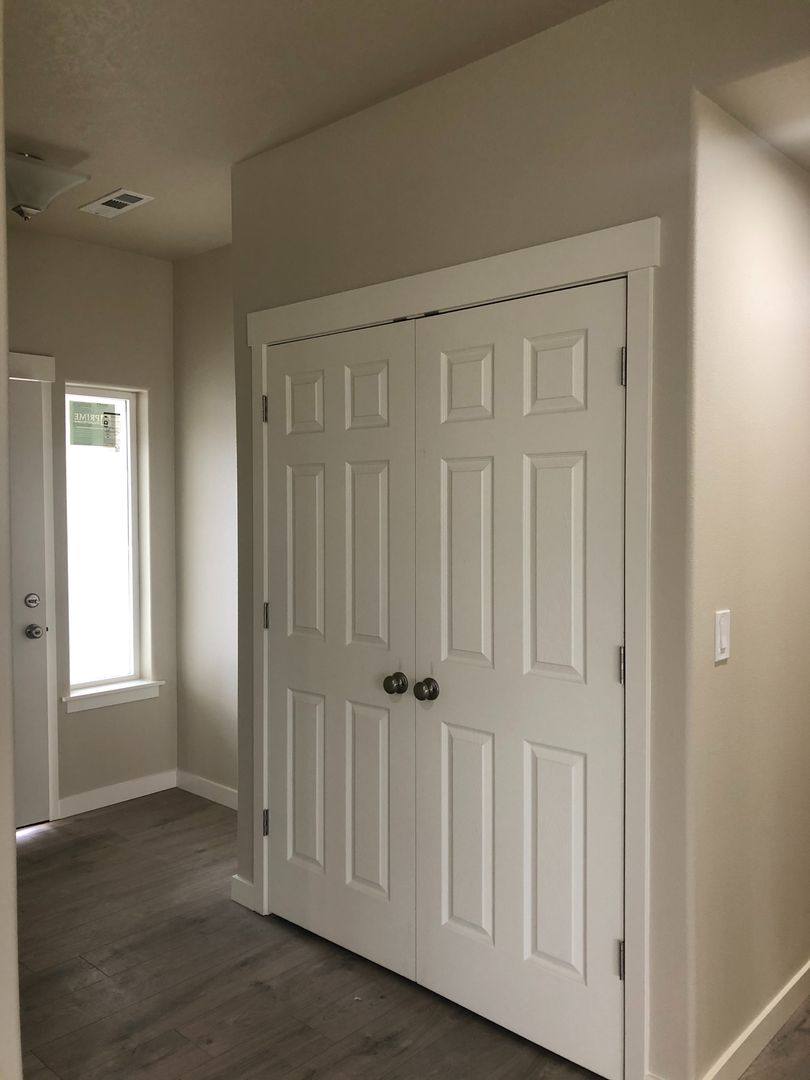 House for rent at 3301 Crabapple Court, Moses Lake, WA 98837