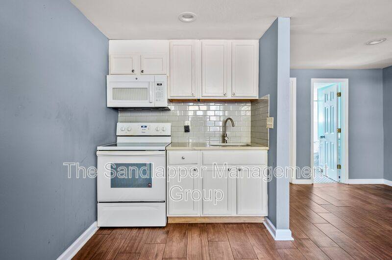 Apartment for rent at 2169 Eleanor Dr #B, Charleston, SC 29406