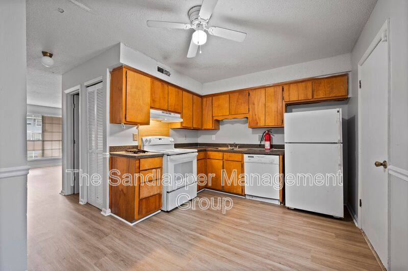 Townhouse for rent at 3616 Peppertree Lane, North Charleston, SC 29420