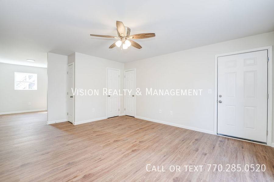 Apartment for rent at 102 Sewell Rd, Bremen, GA 30110