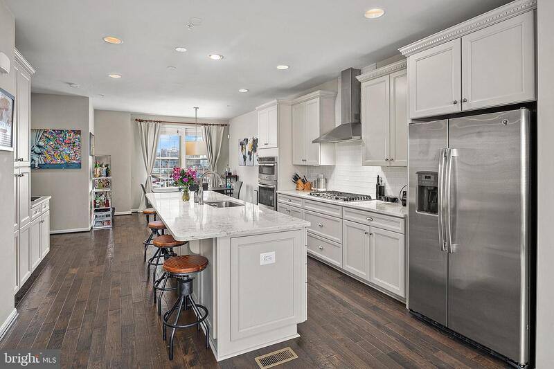 Townhouse for rent at 1310 Jackson St #1, Baltimore, MD 21230