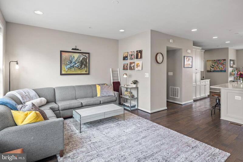 Townhouse for rent at 1310 Jackson St #1, Baltimore, MD 21230
