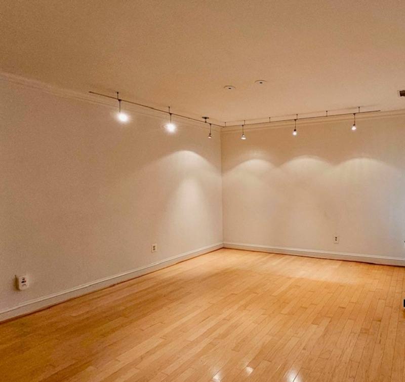 Townhouse for rent at 19 Glasshouse Garth #1, Nottingham, MD 21236