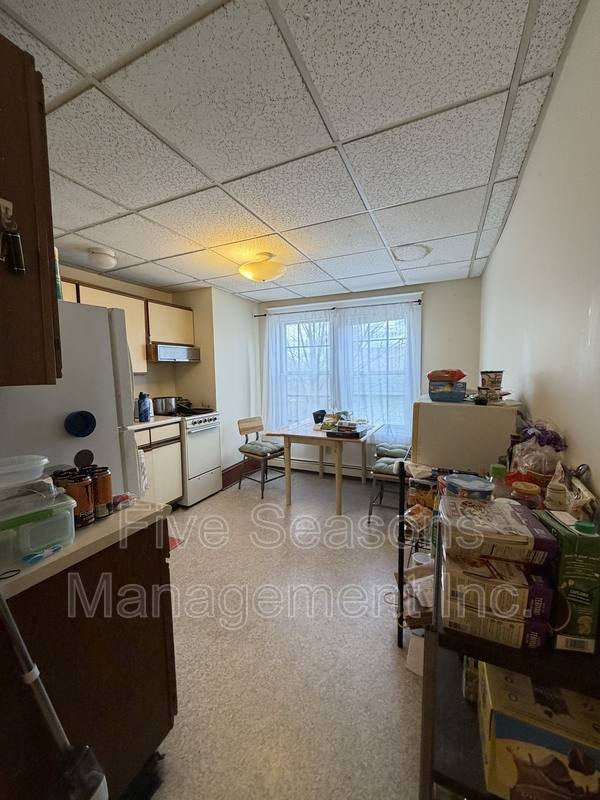 Apartment for rent at 465-467 Colchester Ave #2, Burlington, VT 05401