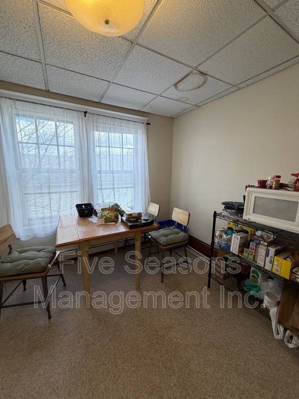 Apartment for rent at 465-467 Colchester Ave #2, Burlington, VT 05401
