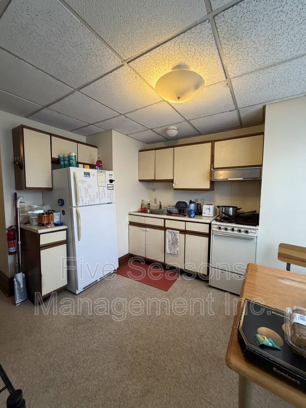 Apartment for rent at 465-467 Colchester Ave #2, Burlington, VT 05401
