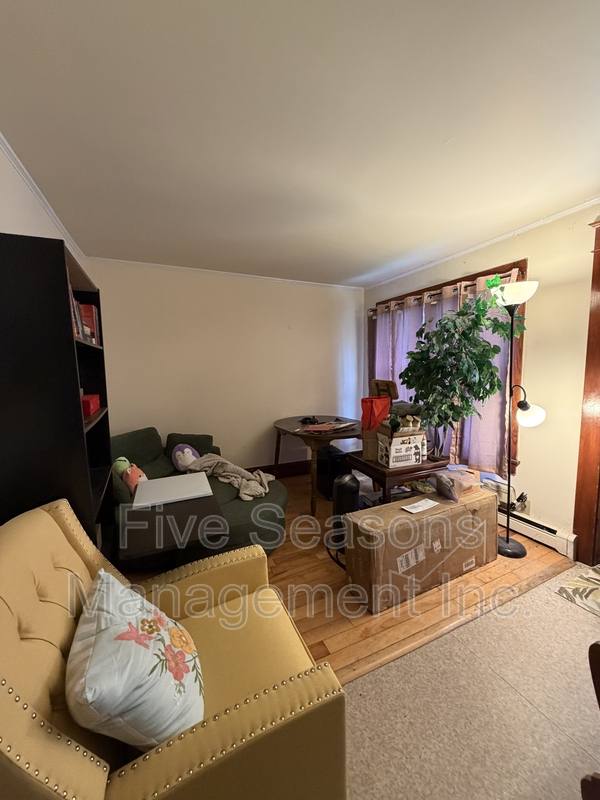 Apartment for rent at 465-467 Colchester Ave #2, Burlington, VT 05401