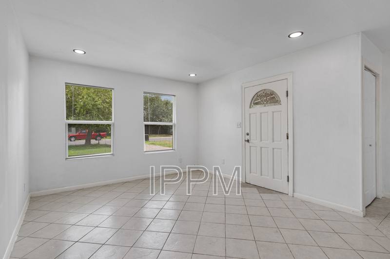 House for rent at 717 E Jim Hogg Ave, Harlingen, TX 78550
