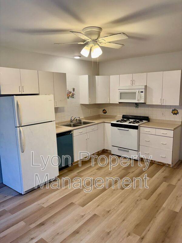 Apartment for rent at 92-94 Anthony Ave, Pawtucket, RI 02860